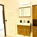 3-star Tourism Rated 1 Bedroom With Aircon And Private Pool - 40 Mins From Bergerac