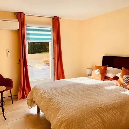 Ferienhaus 3-star Tourism Rated 1 Bedroom With Aircon And Private Pool - 40 Mins From Bergerac *