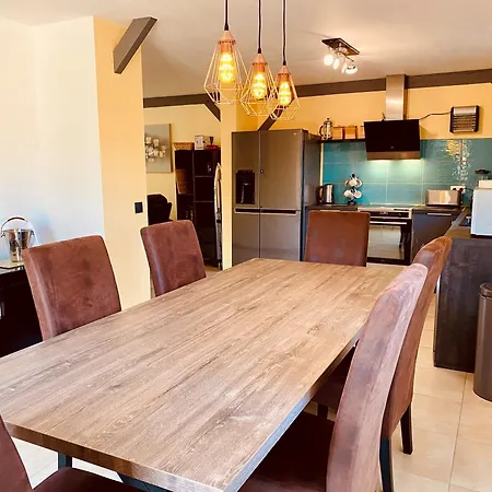 3-star Tourism Rated 1 Bedroom With Aircon And Private Pool - 40 Mins From Bergerac Prázdninový dům Capdrot
