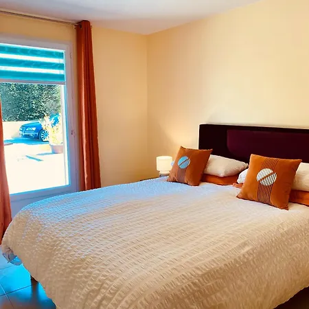 Feriehus 3-star Tourism Rated 1 Bedroom With Aircon And Private Pool - 40 Mins From Bergerac *