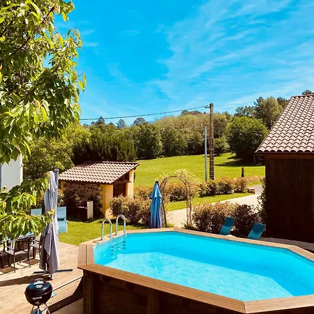 3-star Tourism Rated 1 Bedroom With Aircon And Private Pool - 40 Mins From Bergerac *